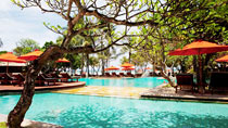 The Royal Beach Seminyak Bali er et av Vings nøye utvalgte hotell.