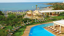 Olympic Bay Hotel er et hotell for voksne.