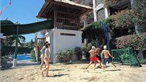 Paradise Plaza Suites