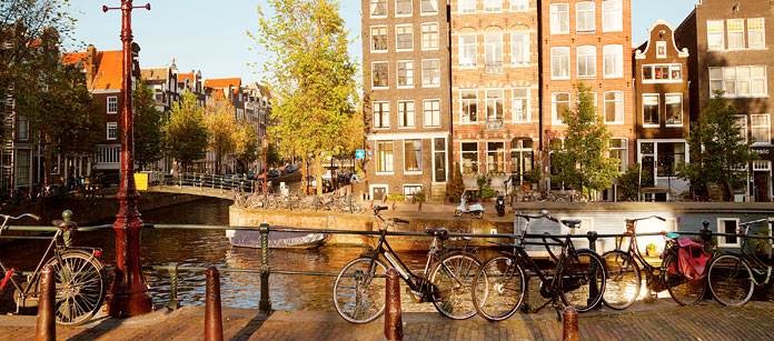 Weekendtur til Amsterdam med fly og hotell.