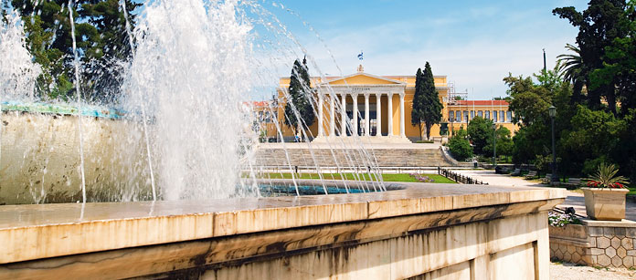 Weekendtur til Athen med fly og hotell.