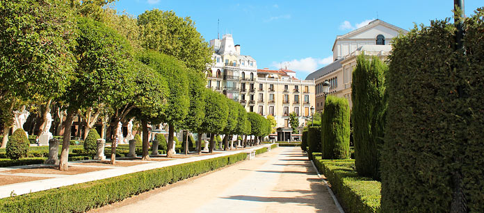 Weekendtur til Madrid med fly og hotell.